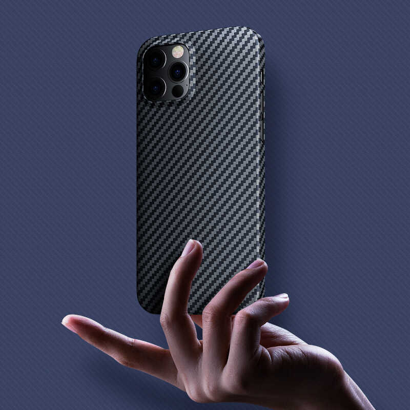 Apple iPhone 12 Pro Kılıf Benks Aramid Karbon Kapak