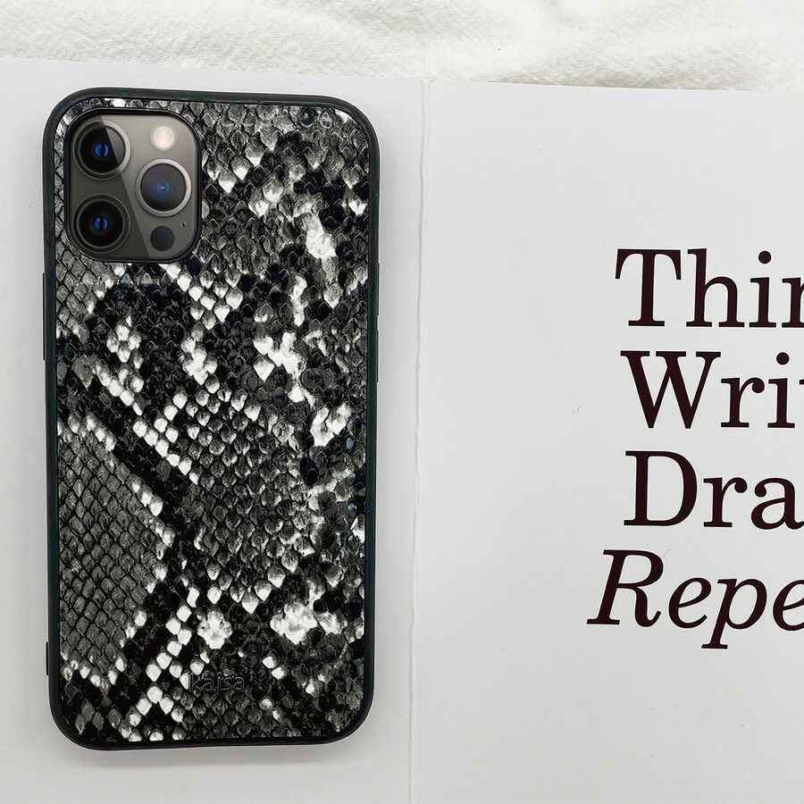 Apple iPhone 12 Pro Kılıf Kajsa Glamorous Serisi Snake Pattern Kapak