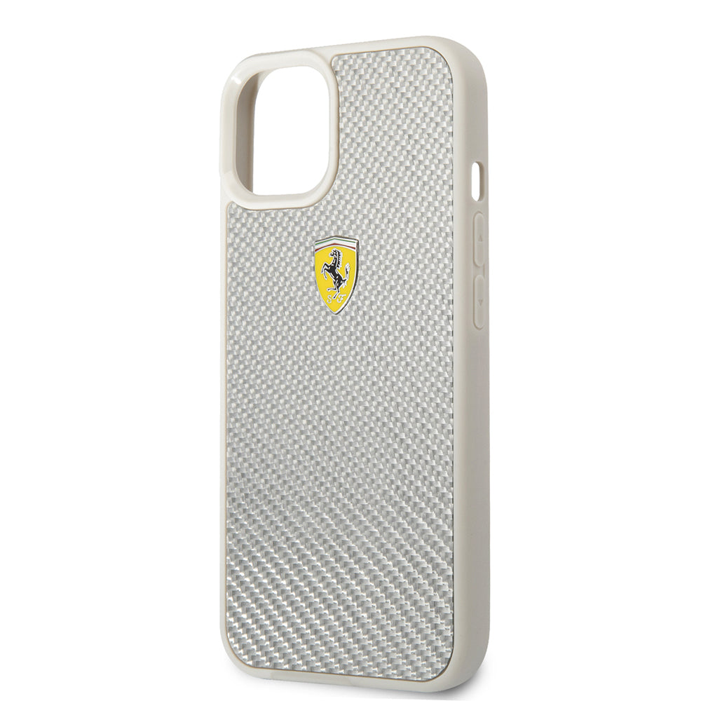 Apple iPhone 13 Kılıf Ferrari Orjinal Lisanlı Klasik Metal Logolu Karbon Dizayn Kapak
