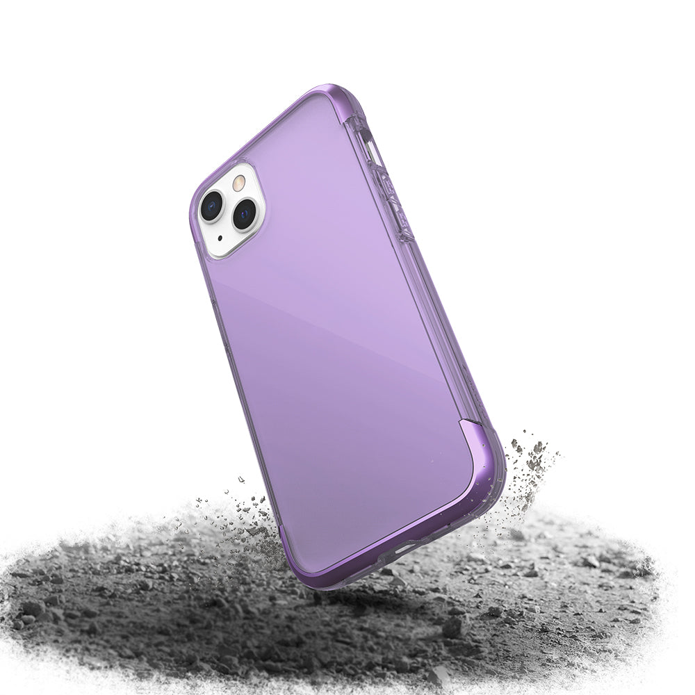 Apple iPhone 13 Kılıf Raptic Air Serisi Airbag Tasarımlı Metal Köşelikli Şeffaf Kapak