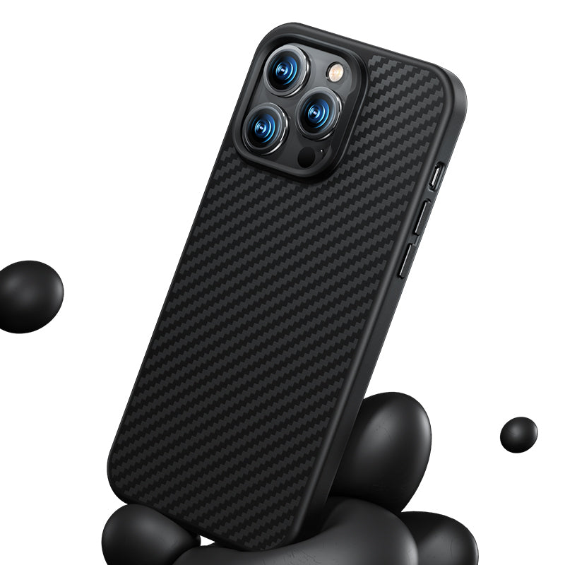 Apple iPhone 14 Plus Kılıf Karbon Fiber M-safe Şarj Özellikli Benks Hybrid ArmorPro 1500D Kevlar Kapak