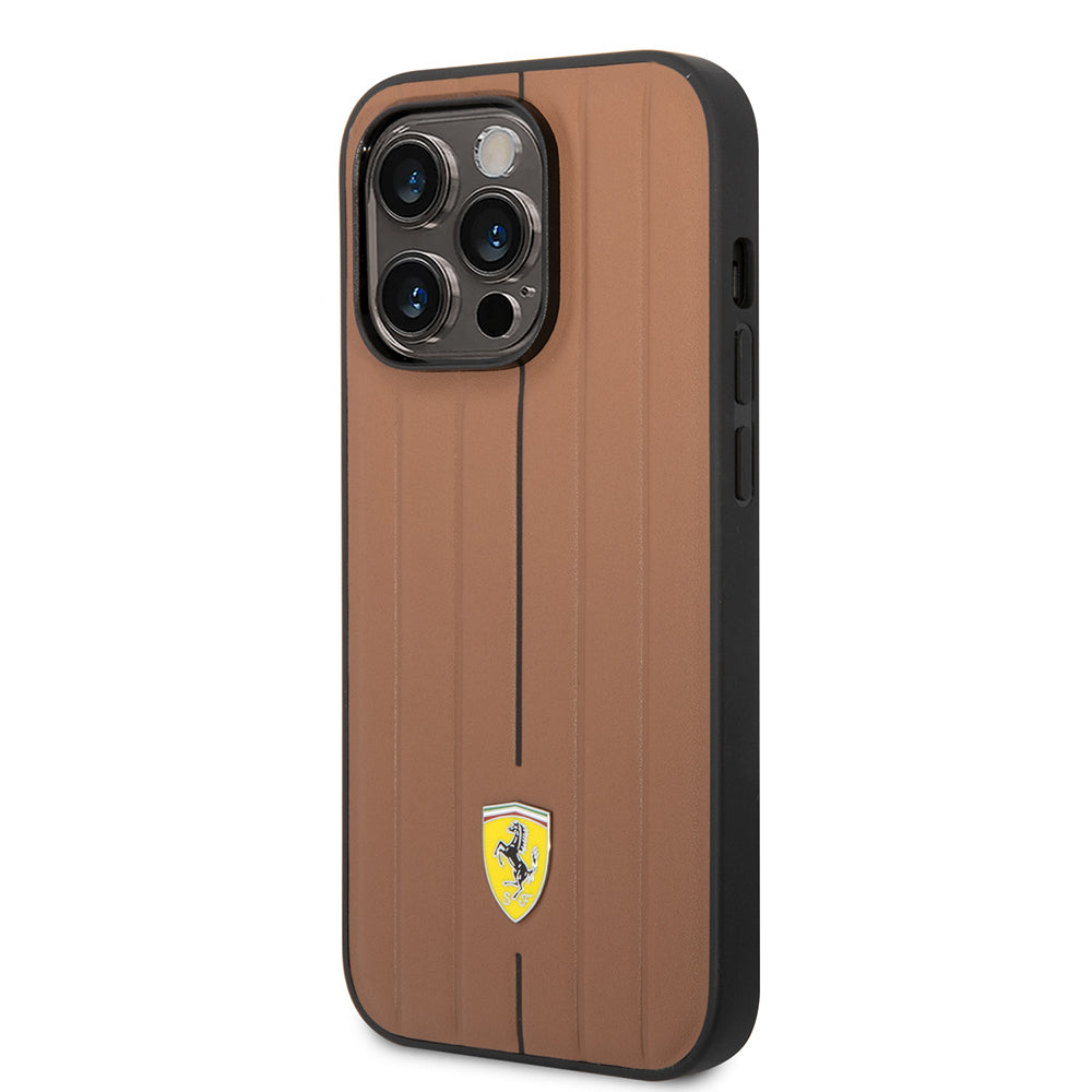 Apple iPhone 14 Pro Max Kılıf Ferrari Orjinal Lisanslı Deri Arka Yüzey Metal Logolu Şerit Tasarımlı Kapak