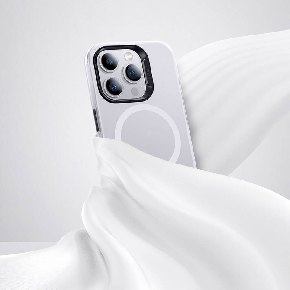 Apple iPhone 15 Pro Kılıf M-safe Şarj Özellikli Benks Lucid Armor Kapak