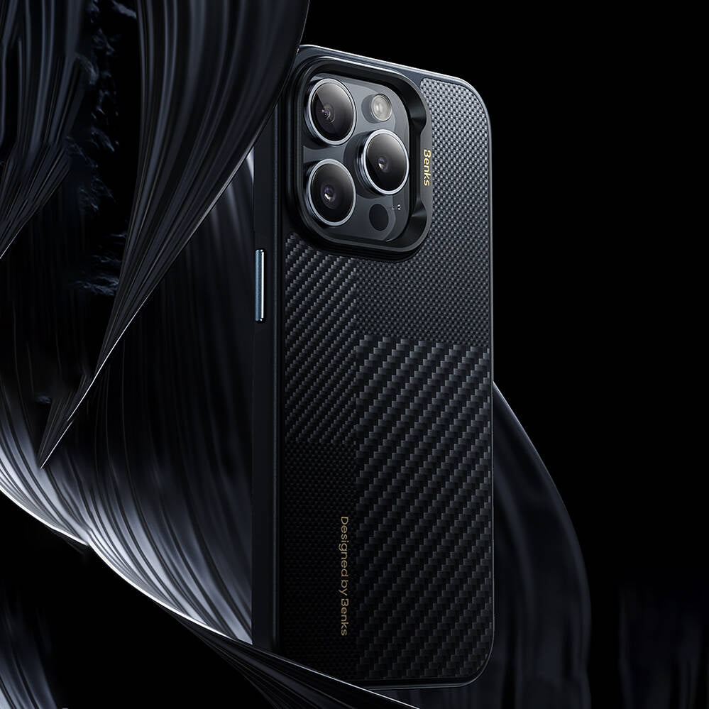 Apple iPhone 15 Pro Kılıf M-safe Şarj Özellikli Karbon Fiber Benks Montage Hybrid ArmorPro Kevlar Kapak