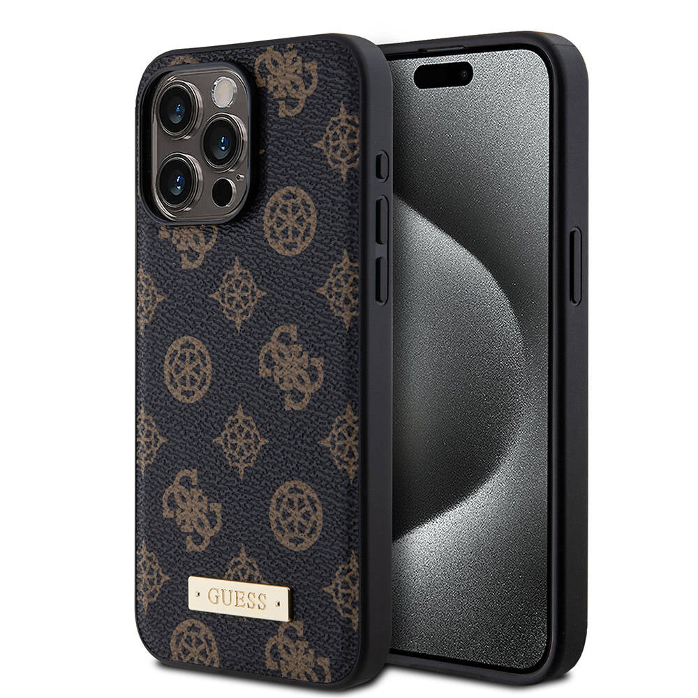 Apple iPhone 15 Pro Max Kılıf Guess M-safe Şarj Özellikli PU Deri Desenli Metal Plaka Logolu Kapak