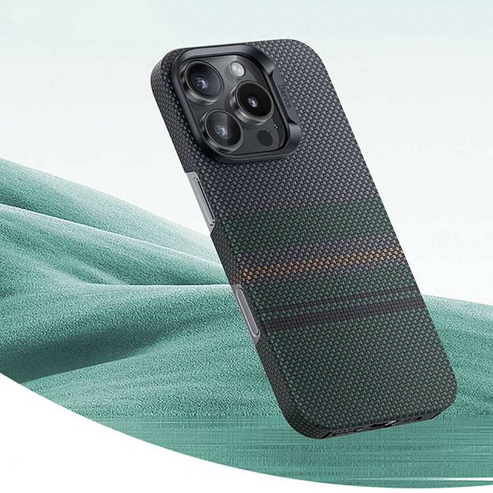 Apple iPhone 16 Plus Kılıf M-safe Şarj Özellikli Karbon Fiber Tasarımlı Benks Aurora ArmorAir Kevlar Kapak