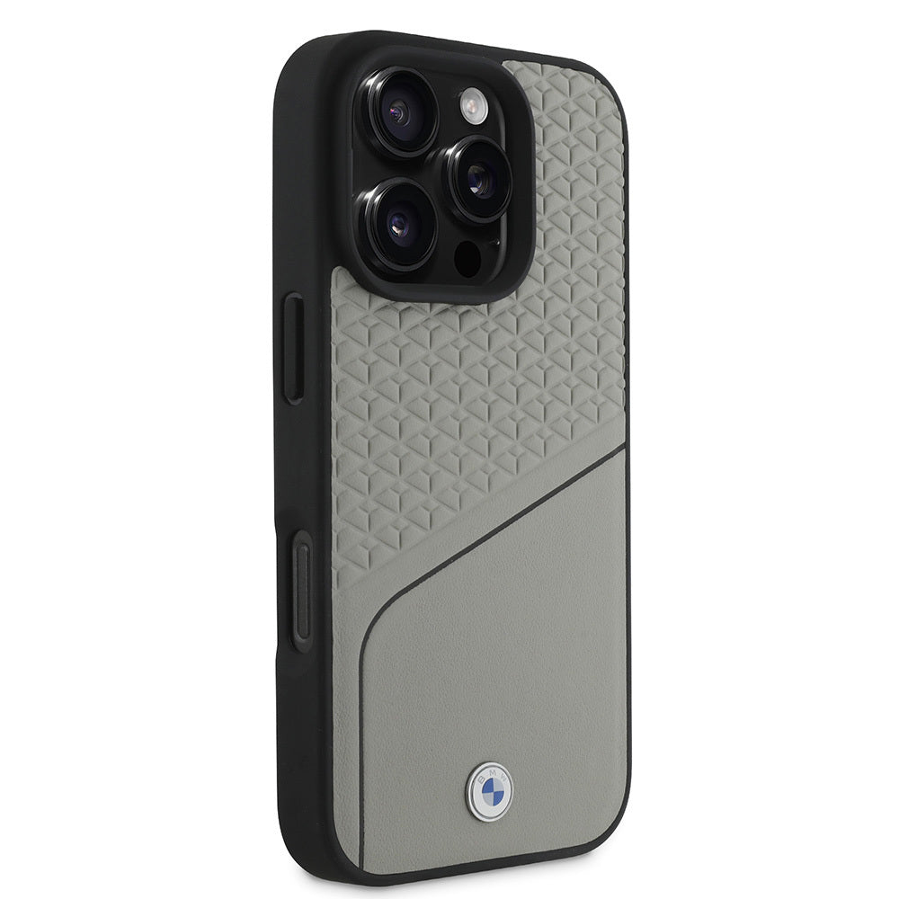 Apple iPhone 16 Pro Max Kılıf BMW Orjinal Lisanslı M-safe Şarj Özellikli Metal Logolu Dokulu ve Çizgili Deri Kapak