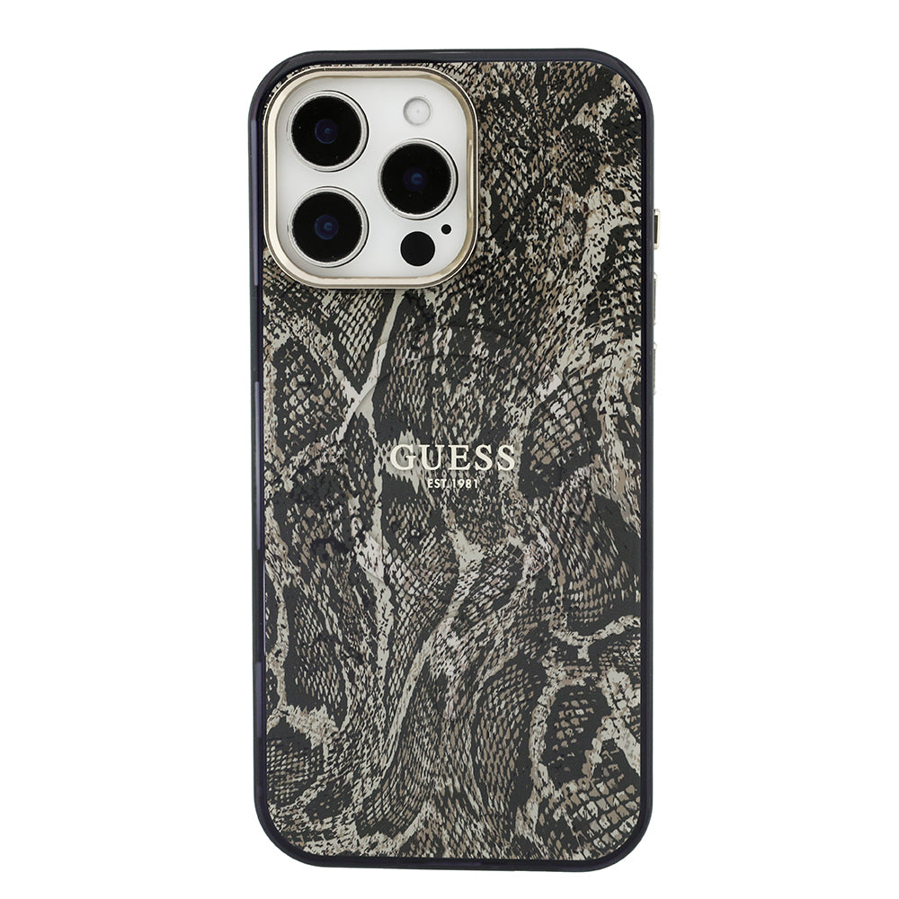 Apple iPhone 16 Pro Max Kılıf Guess Orjinal Lisanslı M-safe Şarj Özellikli Yazı Logolu Python Desenli Kapak