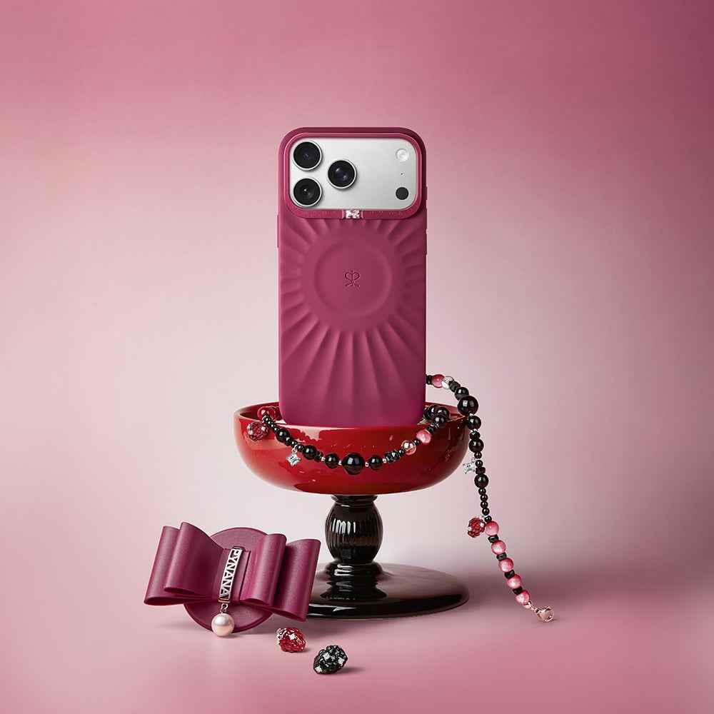 Apple iPhone 16 Pro Max Kılıf Kabartma Tasarımlı Metal Kamera Çerçeveli Pynana Starlight Serisi Kapak