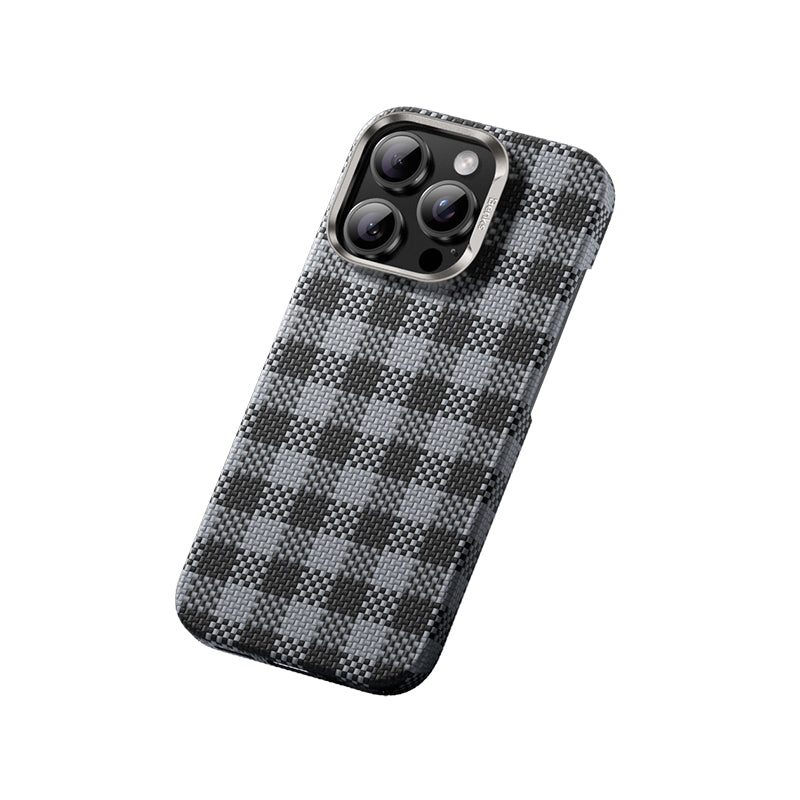 Apple iPhone 16 Pro Max Kılıf M-safe Şarj Özellikli Ekose Tasarımlı Benks ArmorVichy Kevlar Kapak