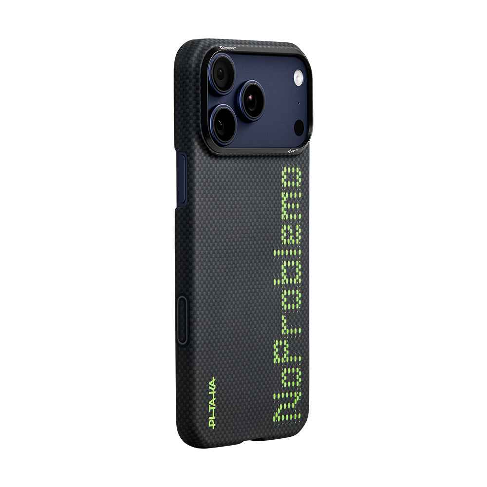 Apple iPhone 17 Pro Kılıf M-safe Şarj Özellikli Lumintex Teknolojili Fosforlu Aramid Karbon Fiber Pitaka Tactile Woven Aries Serisi Kapak