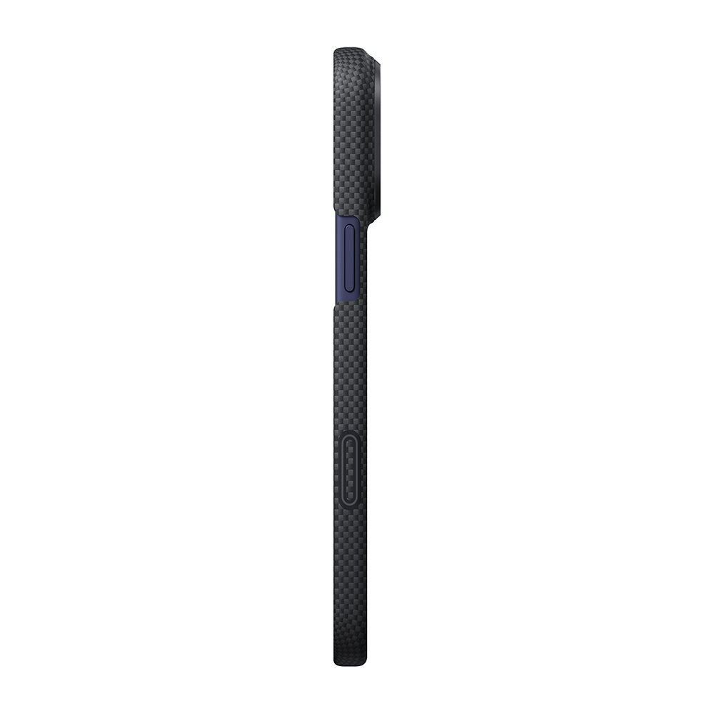 Apple iPhone 17 Pro Max Kılıf M-safe Şarj Özellikli Lumintex Teknolojili Fosforlu Aramid Karbon Fiber Pitaka Tactile Woven Aries Serisi Kapak