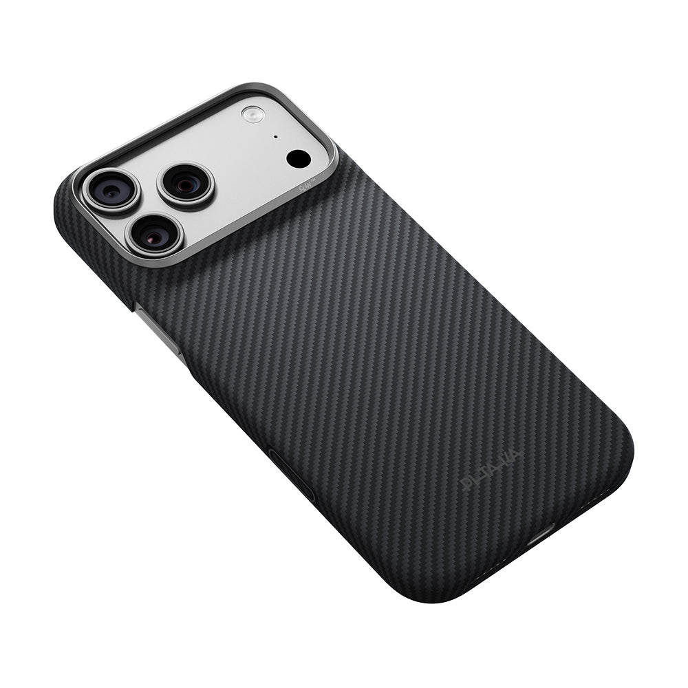 Apple iPhone 18 Pro Kılıf M-safe Şarj Özellikli 1500D Aramid Karbon Fiber Pitaka Ultra-Slim Classic Serisi Black-Grey Twill Kapak