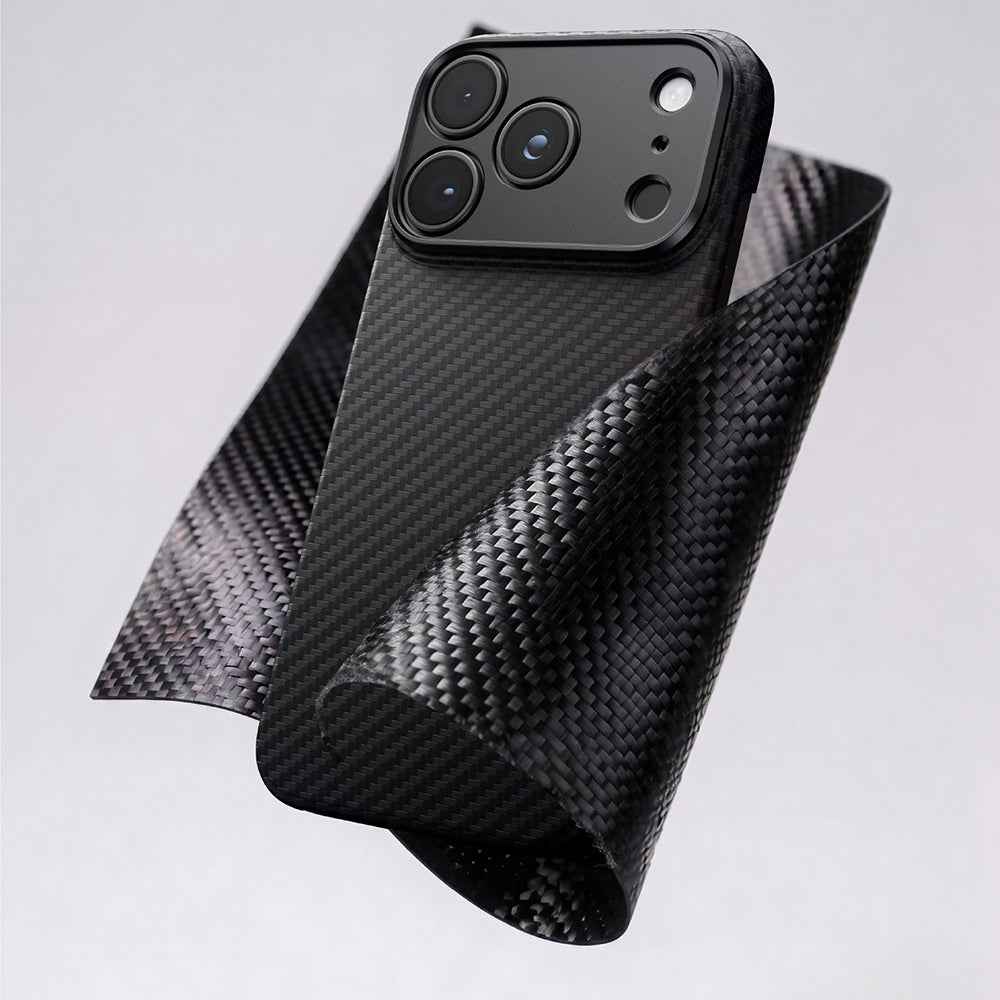 Apple iPhone 18 Pro Max Kılıf M-safe Şarj Özellikli 1500D Aramid Fiber Lens Korumalı Amazingthing Titan Max Serisi Karbon Kapak