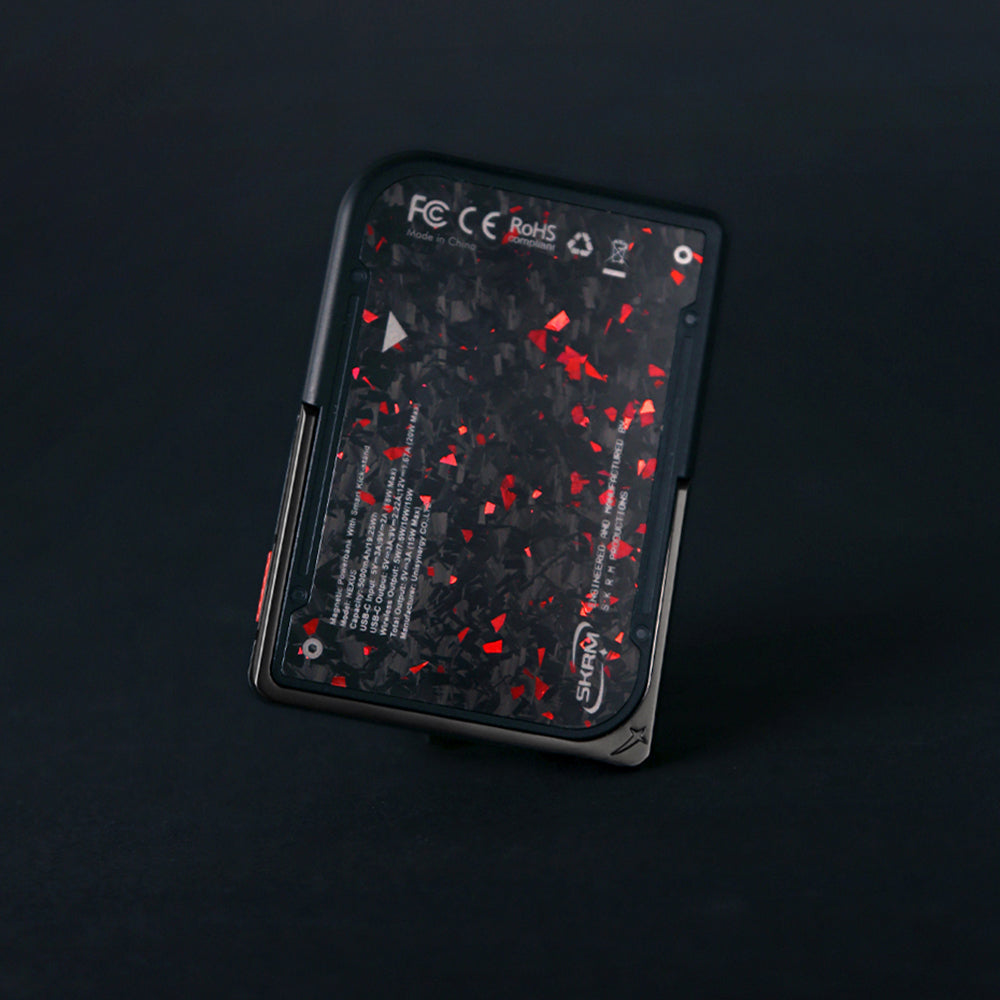 Skinarma Vektor Kablosuz ve PD Hızlı Şarj Özellikli Metal Standlı Taşınabilir Powerbank 15W 5000mAh