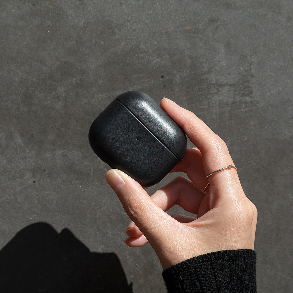 Apple AirPods 3.Nesil Kılıf M-Safe Şarj Özellikli Native Union Hakiki Nappa Derisi Klasik Kapak