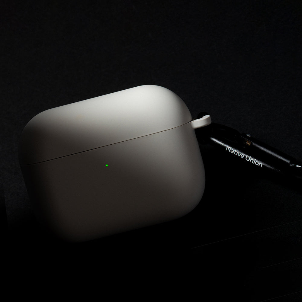 Apple AirPods Pro 3 Kılıf M-Safe Şarj Özellikli Native Union Active Serisi Kapak