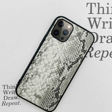 Apple iPhone 12 Kılıf Kajsa Glamorous Serisi Snake Pattern Kapak