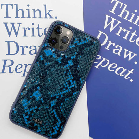 Apple iPhone 12 Kılıf Kajsa Glamorous Serisi Snake Pattern Kapak