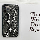 Apple iPhone 12 Pro Max Kılıf Kajsa Glamorous Serisi Snake Pattern Kapak