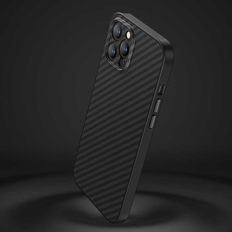 Apple iPhone 12 Pro Max Kılıf Karbon Fiber Benks Hybrid Kevlar Kapak