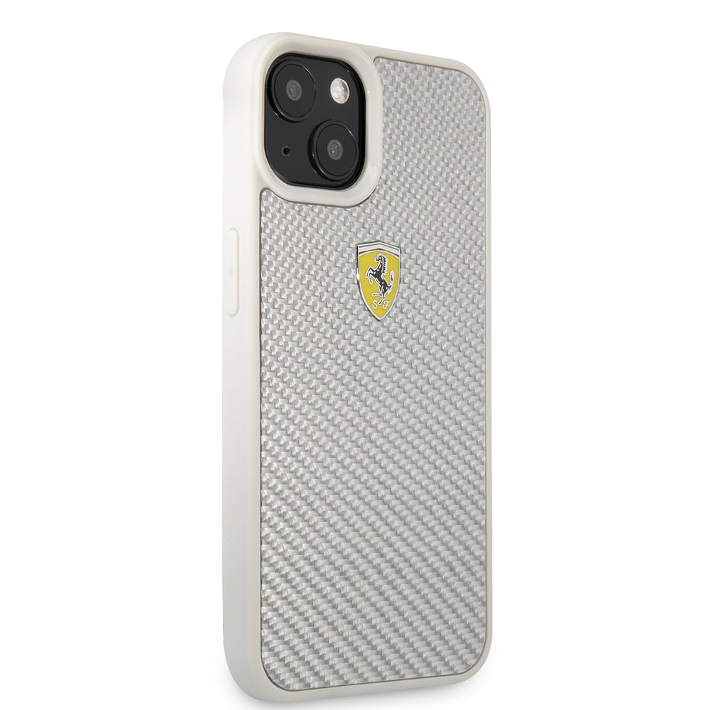 Apple iPhone 13 Kılıf Ferrari Orjinal Lisanlı Klasik Metal Logolu Karbon Dizayn Kapak