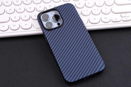 Apple iPhone 13 Pro Kılıf Karbon Fiber Tasarımlı Zore Karbono Kapak