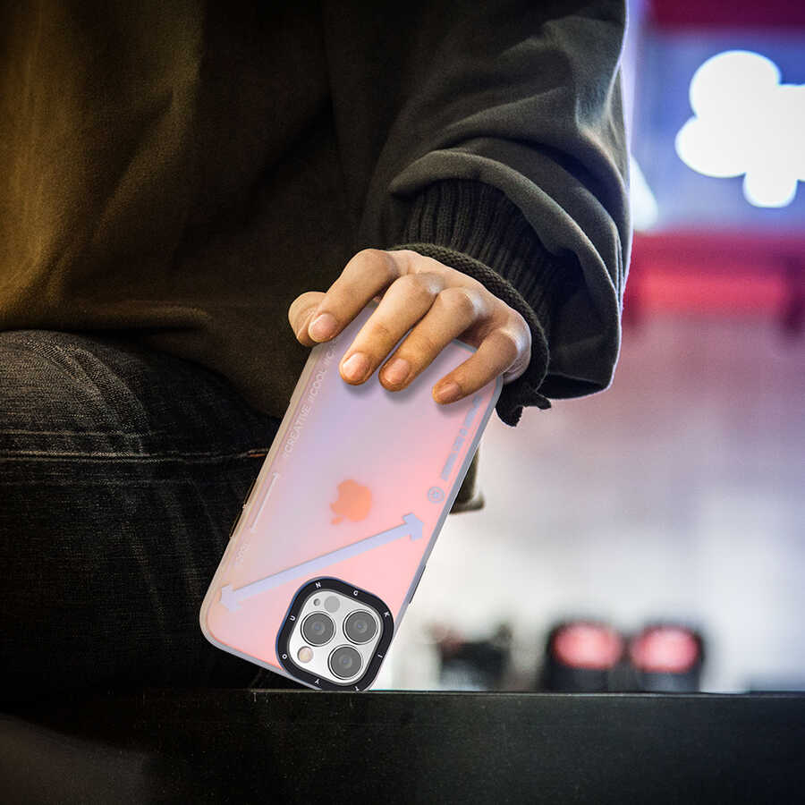 Apple iPhone 13 Pro Kılıf YoungKit Fashion Culture Time Serisi Kapak