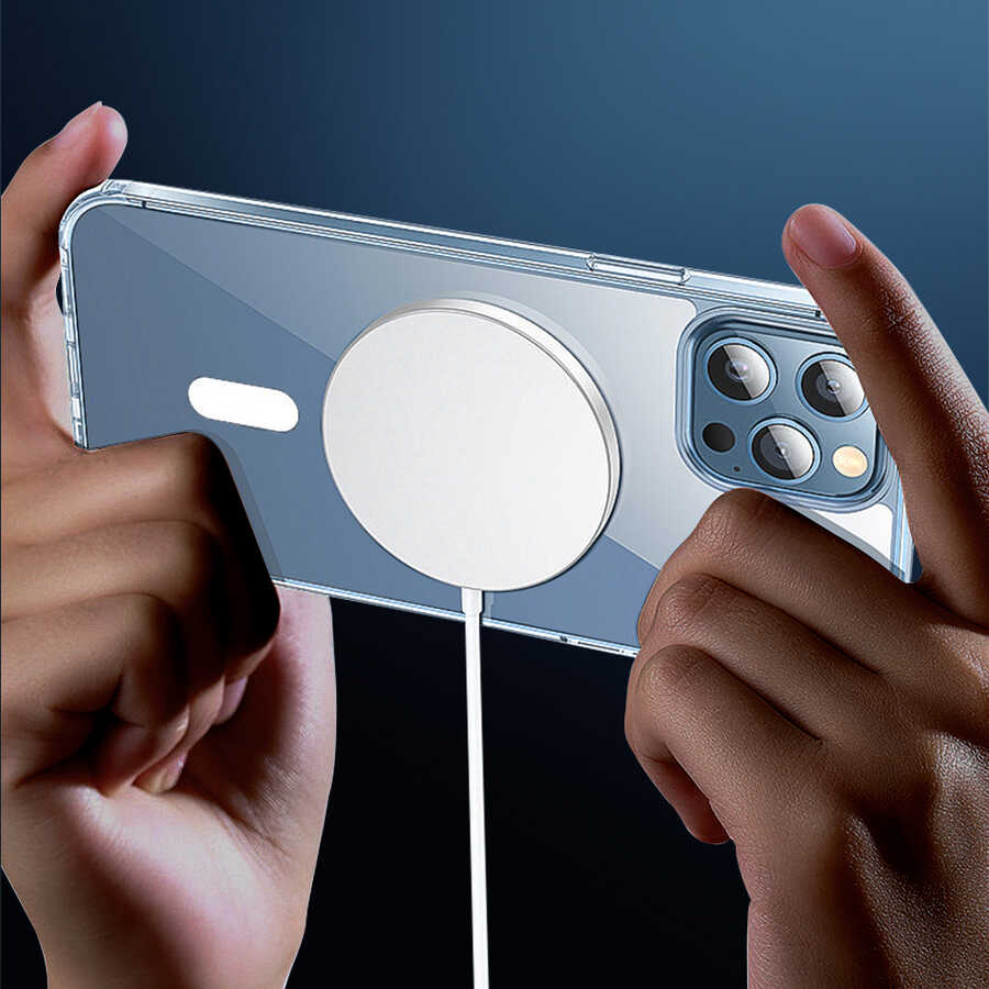 Apple iPhone 13 Wiwu M-safe Şarj Özellikli Lens Korumalı Şeffaf Silikon Kapak