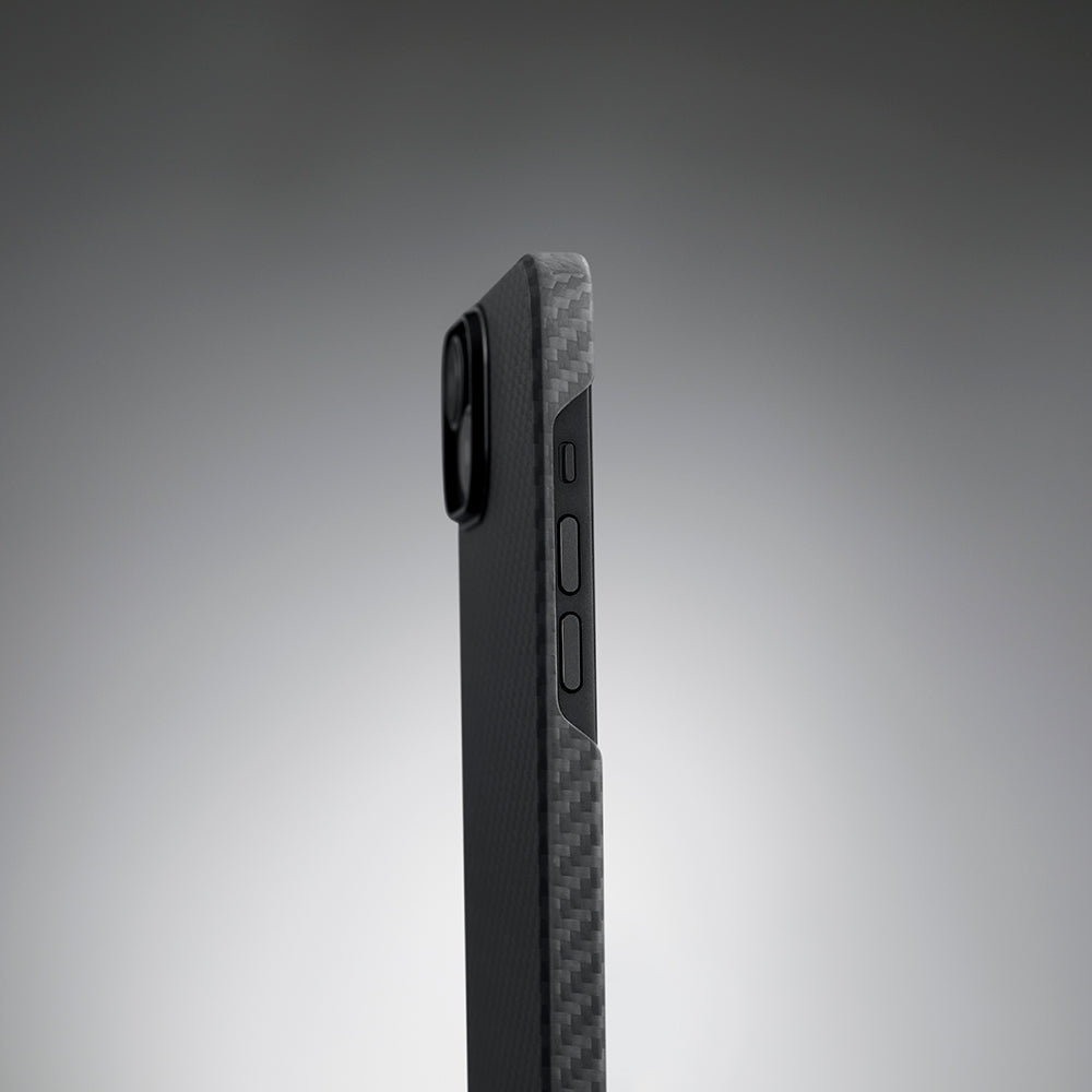 Apple iPhone 14 Kılıf M-safe Şarj Özellikli 1500D Aramid Fiber Pitaka Ultra-Slim Classic Serisi Black-Grey Twill Kapak