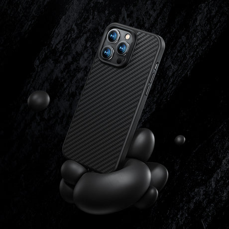 Apple iPhone 14 Plus Kılıf Karbon Fiber M-safe Şarj Özellikli Benks Hybrid ArmorPro 1500D Kevlar Kapak
