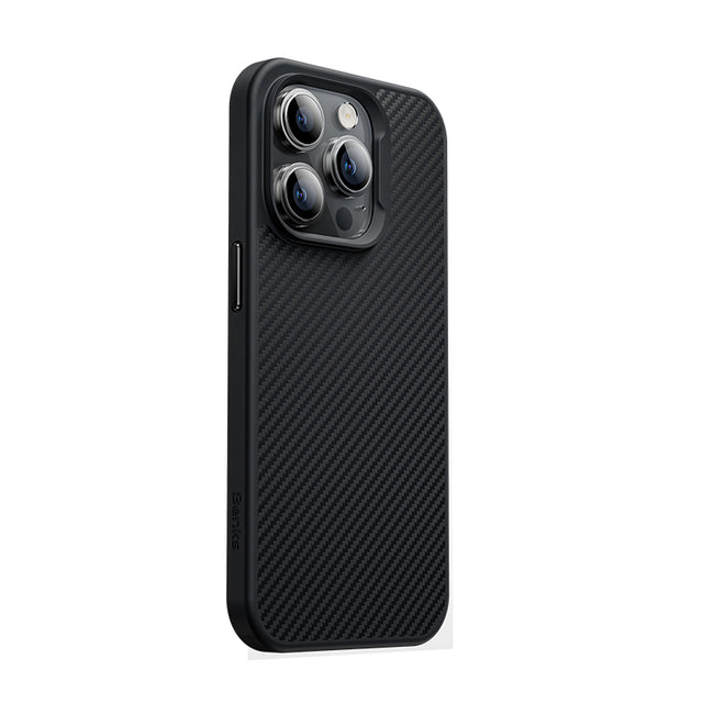 Apple iPhone 14 Pro Kılıf Karbon Fiber M-safe Şarj Özellikli Benks 600D Hybrid Kevlar Kapak