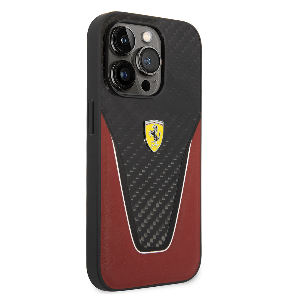 Apple iPhone 14 Pro Max Kılıf Ferrari Orjinal Lisanlı Klasik Metal Logolu Karbon V Desenli Kapak