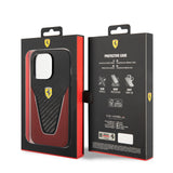 Apple iPhone 14 Pro Max Kılıf Ferrari Orjinal Lisanlı Klasik Metal Logolu Karbon V Desenli Kapak