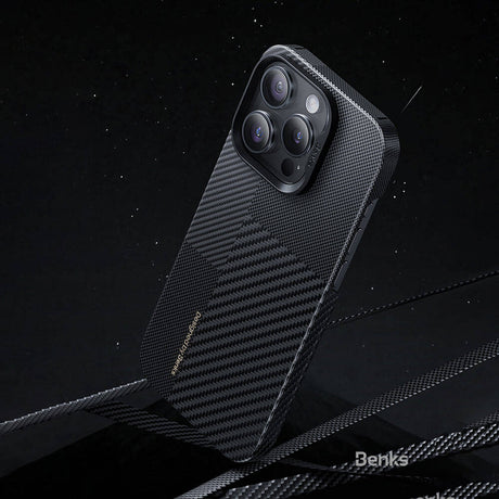Apple iPhone 14 Pro Max Kılıf M-safe Şarj Özellikli Karbon Fiber Benks Montage ArmorAir Kevlar Kapak