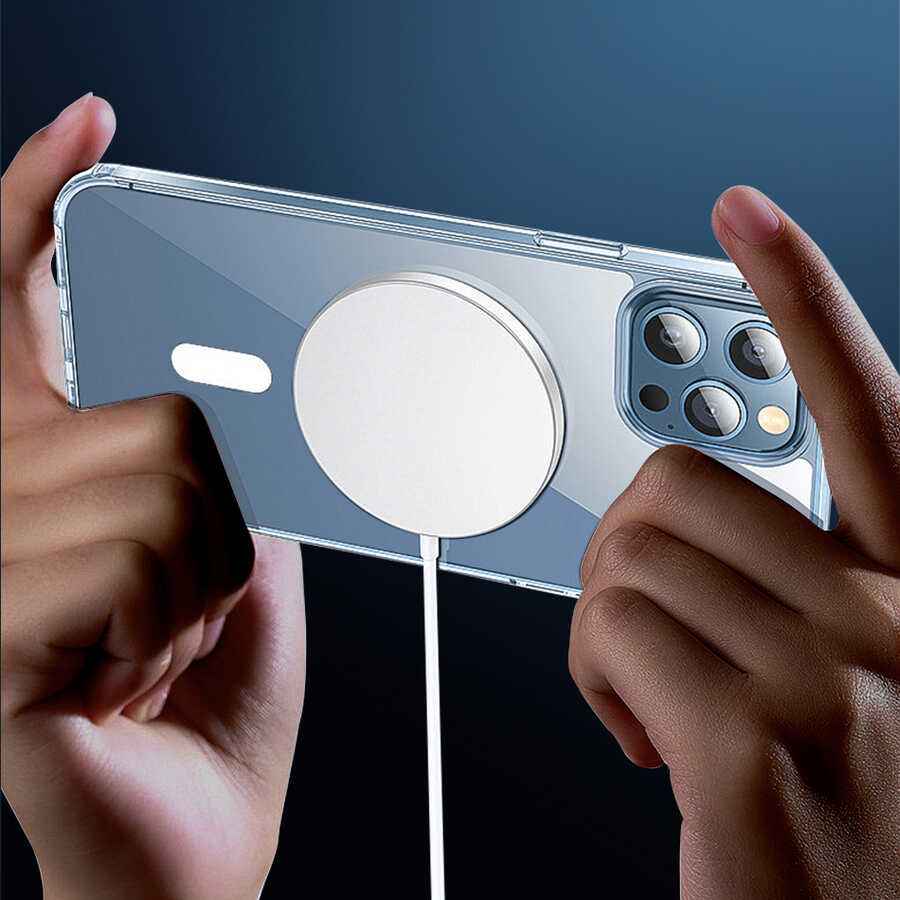 Apple iPhone 14 Pro Wiwu M-safe Şarj Özellikli Lens Korumalı Şeffaf Silikon Kapak