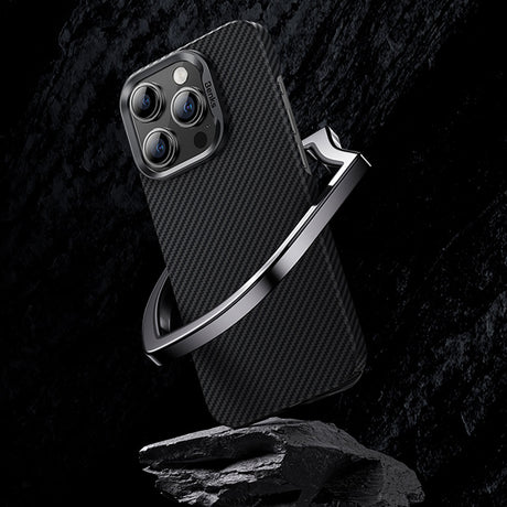 Apple iPhone 15 Kılıf M-safe Özellikli Karbon Fiber Benks Essential ArmorAir 600D Kevlar Kapak