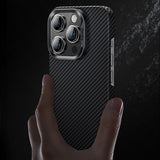 Apple iPhone 15 Kılıf M-safe Özellikli Karbon Fiber Benks Essential ArmorAir 600D Kevlar Kapak