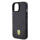 Apple iPhone 15 Plus Kılıf Ferrari Orjinal Lisanslı M-safe Şarj Özellikli Metal Logolu PU Karbon Kapak