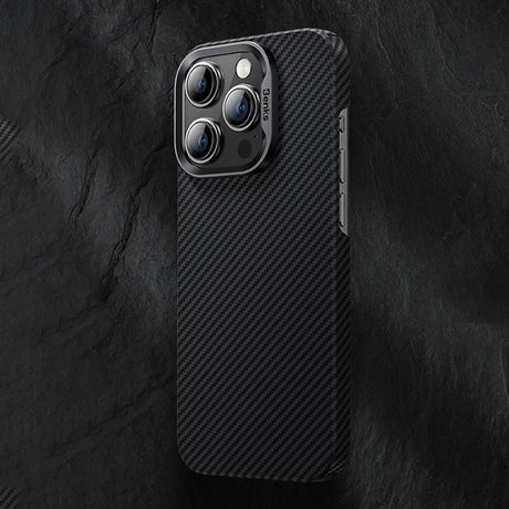 Apple iPhone 15 Plus Kılıf M-safe Özellikli Karbon Fiber Benks Essential ArmorAir 600D Kevlar Kapak