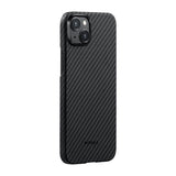 Apple iPhone 15 Plus Kılıf M-safe Şarj Özellikli 1500D Aramid Fiber Pitaka Ultra-Slim Classic Serisi Black-Grey Twill Kapak