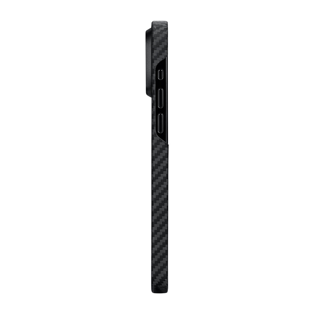 Apple iPhone 15 Plus Kılıf M-safe Şarj Özellikli 1500D Aramid Fiber Pitaka Ultra-Slim Classic Serisi Black-Grey Twill Kapak