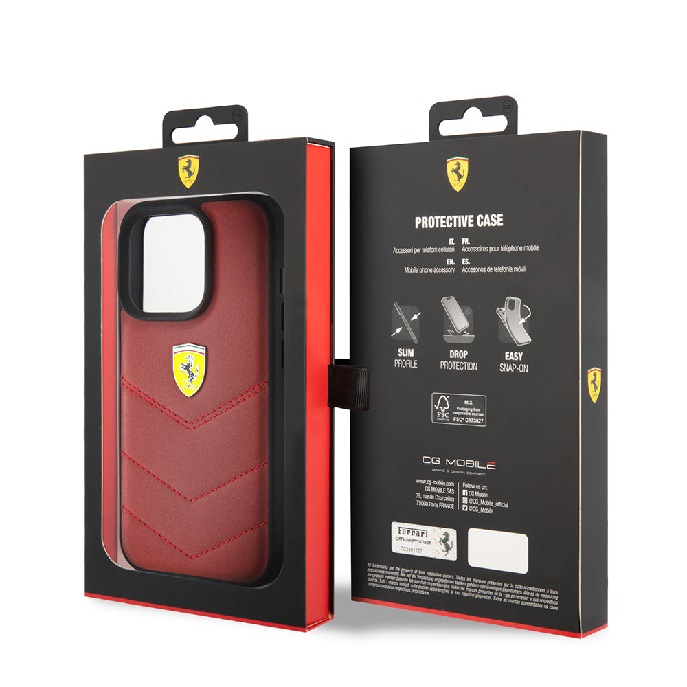 Apple iPhone 15 Pro Kılıf Ferrari Orjinal Lisanslı Deri Dikişli Arka Yüzey Metal Logo Tasarımlı Kapak