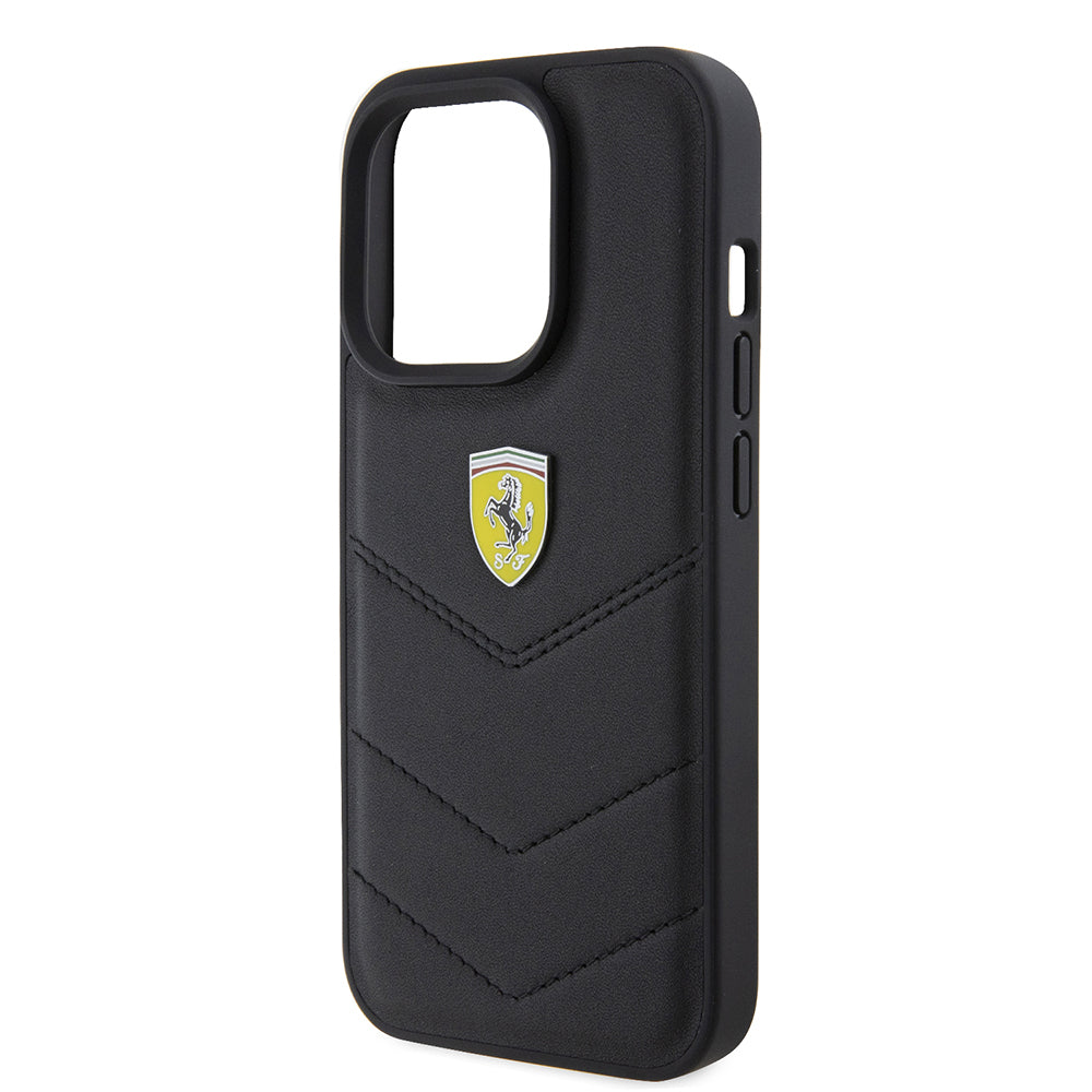 Apple iPhone 15 Pro Kılıf Ferrari Orjinal Lisanslı Deri Dikişli Arka Yüzey Metal Logo Tasarımlı Kapak