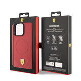 Apple iPhone 15 Pro Kılıf Ferrari Orjinal Lisanslı M-safe Şarj Özellikli Metal Logolu PU Karbon Kapak