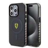 Apple iPhone 15 Pro Kılıf Ferrari Orjinal Lisanslı M-safe Şarj Özellikli Tırtıklı Kenar Tasarımlı Ortalanmış Logo Kapak