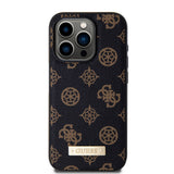 Apple iPhone 15 Pro Kılıf Guess M-safe Şarj Özellikli PU Deri Desenli Metal Plaka Logolu Kapak