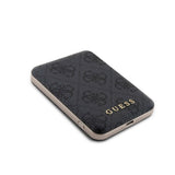 Apple iPhone 15 Pro Kılıf Guess Orjinal Lisanslı M-safe Şarj Özellikli Yazı Logolu 4G Desenli Kapak + Powerbank 5000mAh 2in1 Set