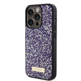Apple iPhone 15 Pro Kılıf Guess Orjinal Lisanslı Taşlı Arka Yüzey Metal Yazı Logolu Kapak