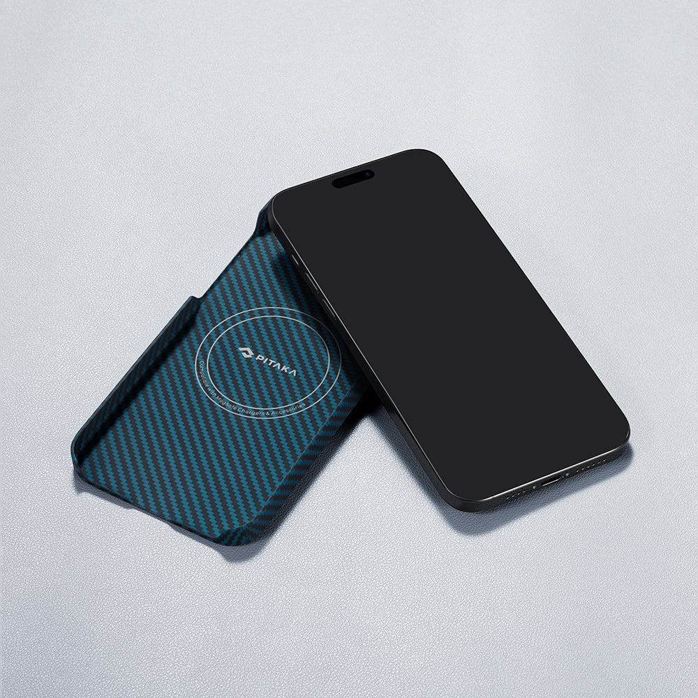 Apple iPhone 15 Pro Kılıf M-safe Şarj Özellikli 1500D Aramid Fiber Pitaka Ultra-Slim Classic Serisi Black-Blue Twill Kapak